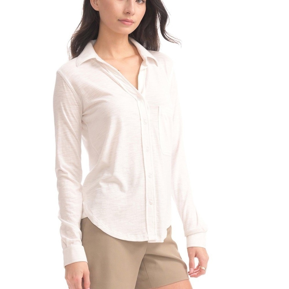 NWT CHRLDR MRAT White Button Front Jersey Blouse